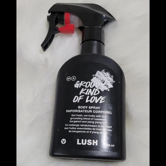 New Lush Cosmetics GROOVY KIND OF LOVE Body Spray - Picture 1 of 3